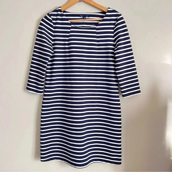 GAP Nautical Stripe Dress Size Small - Picture 1 of 8